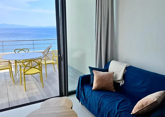 Cocon Chaleureux Bord De Vue Sanguinaire * Ajaccio (Corsica)